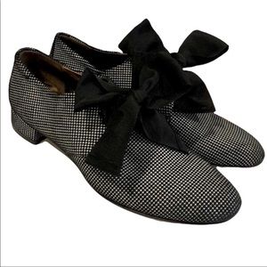 Black & White Houndstooth Bow Tie Oxford Flats - Women's Shoes